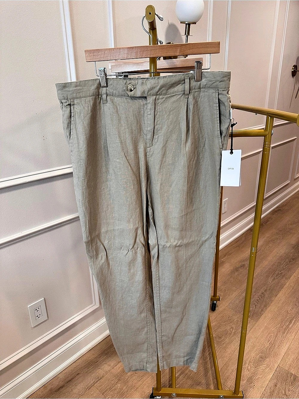 NWT Onia Linen Tapered Pleated Trouser